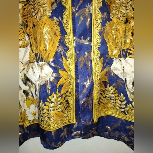 SILK GOLD METALLIC FLORAL SAFARI THEME SHIRT - Picture 12 of 12
